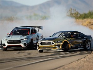 Drifting Mustang Car Puzzle Game Online